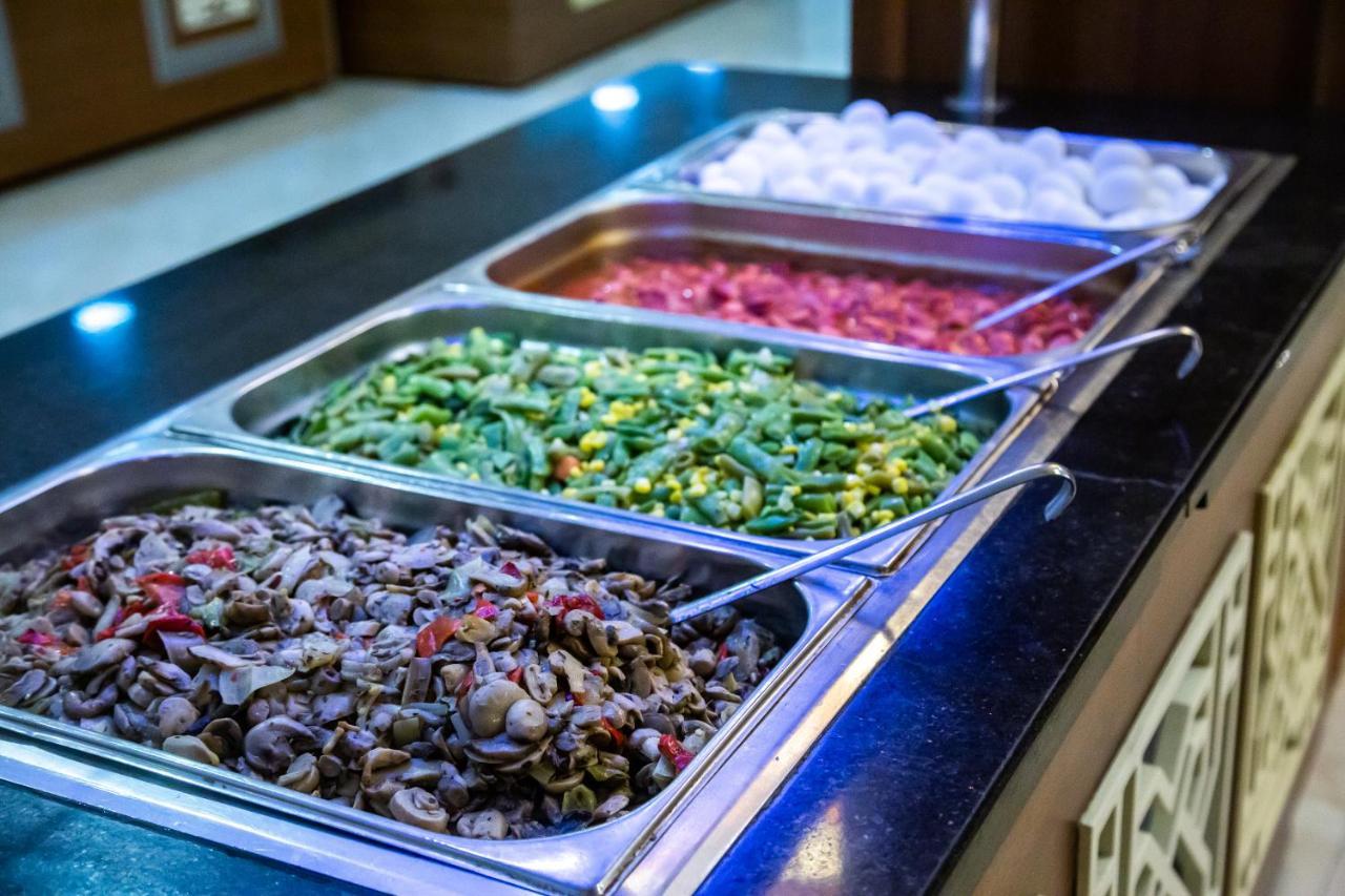 Spa Hotel Colossae Thermal Karahayit  Exterior foto A chafing dish